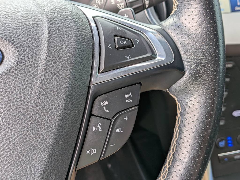 Thumbnail: 2019 Ford Edge - 28