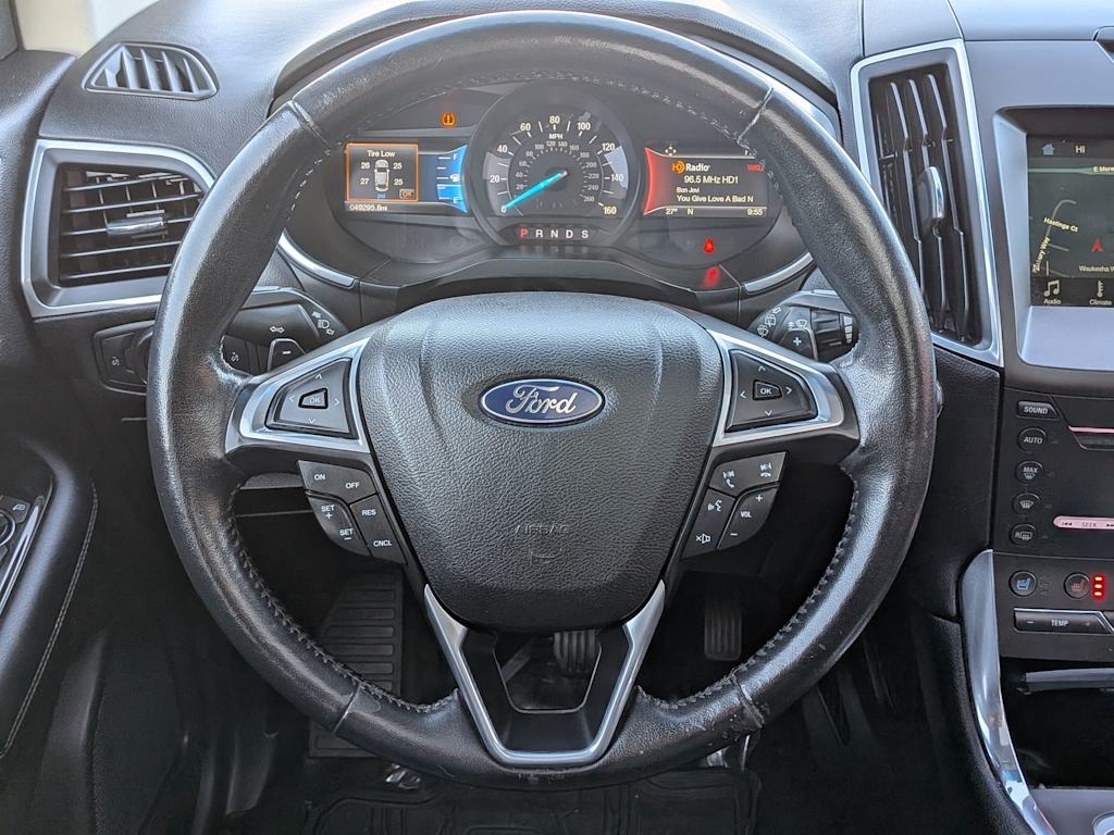 Thumbnail: 2016 Ford Edge - 12