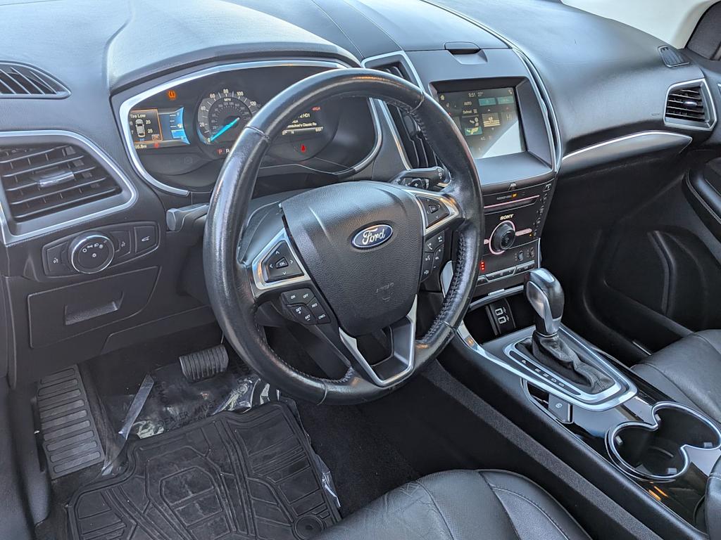 Thumbnail: 2016 Ford Edge - 2