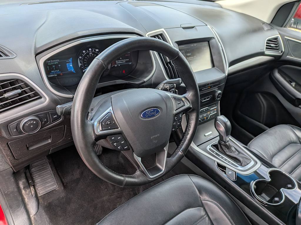 Thumbnail: 2015 Ford Edge - 2