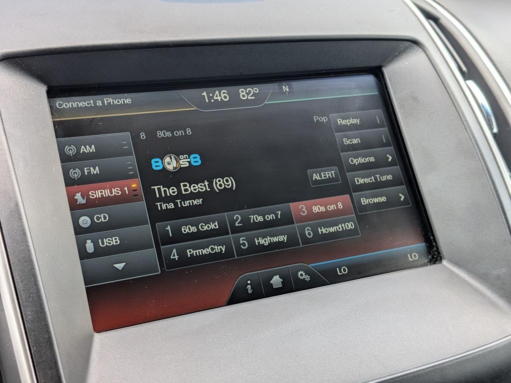 Thumbnail: 2015 Ford Edge - 13