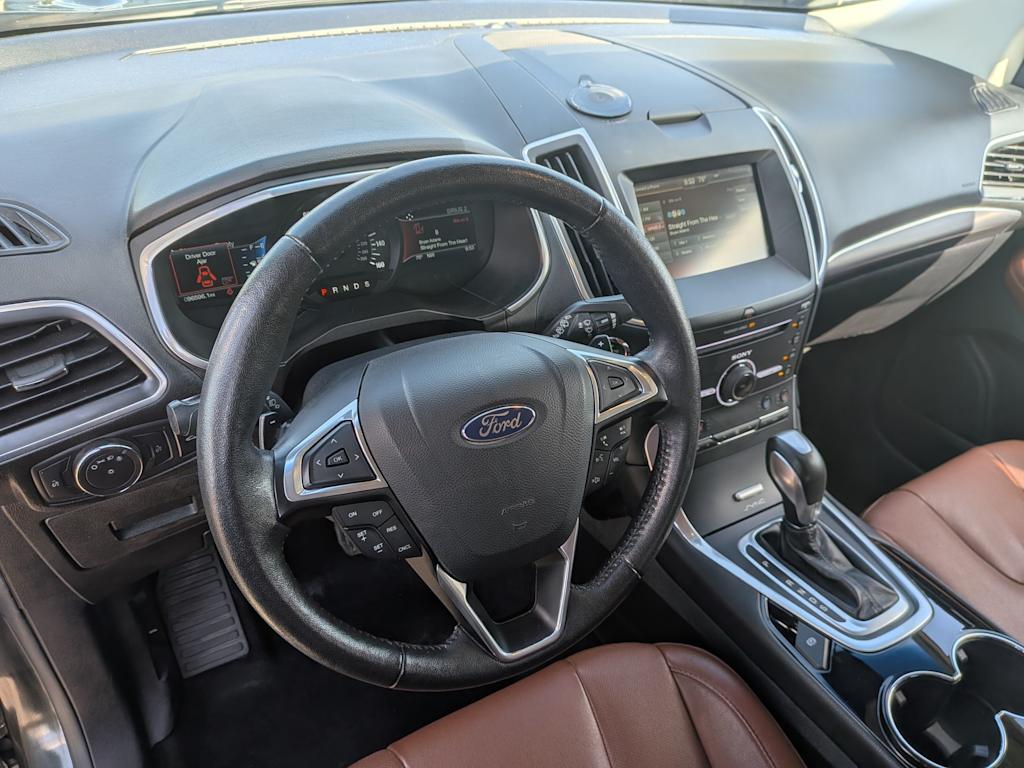 Thumbnail: 2015 Ford Edge - 2