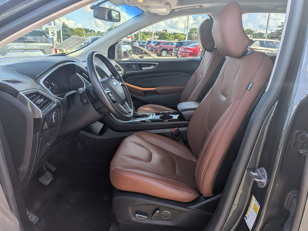 Thumbnail: 2015 Ford Edge - 9