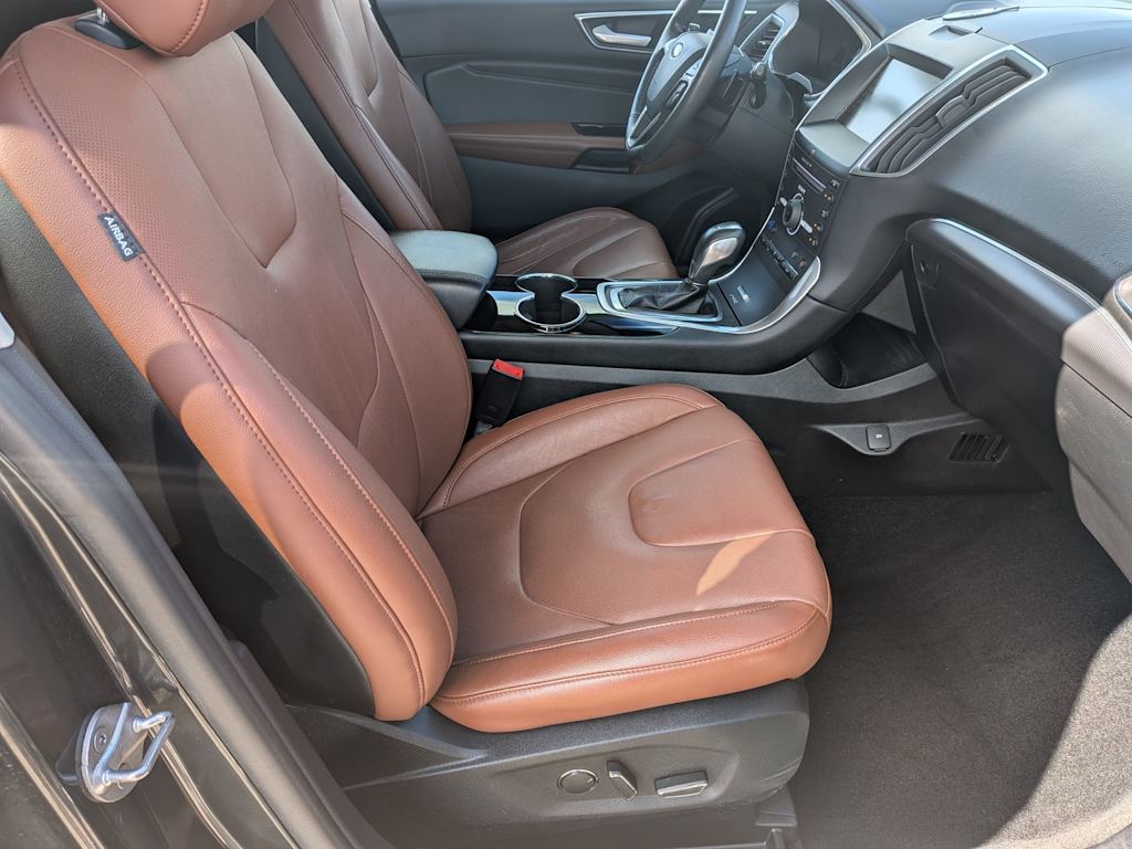 Thumbnail: 2015 Ford Edge - 10