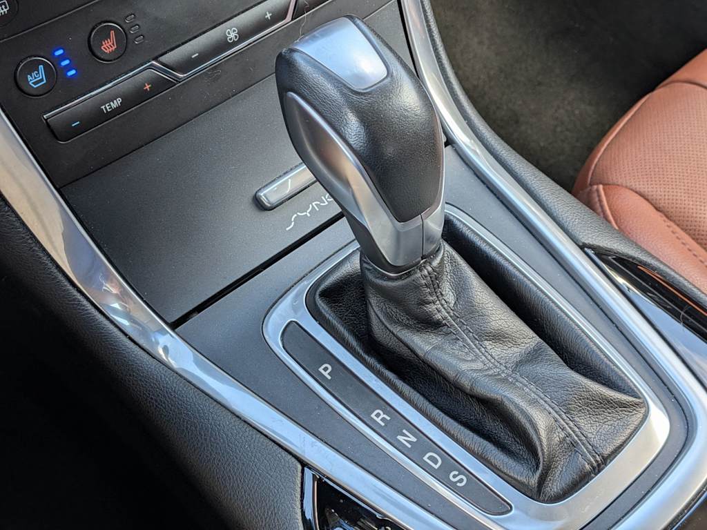 Thumbnail: 2015 Ford Edge - 34