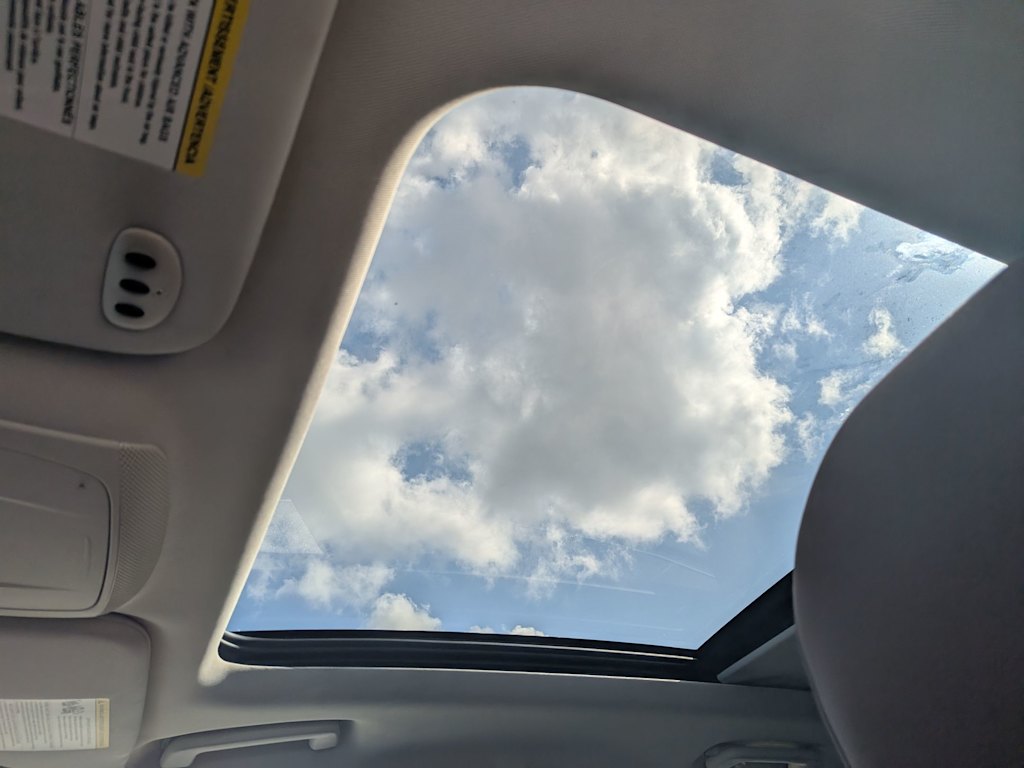 Thumbnail: 2015 Ford Edge - 27