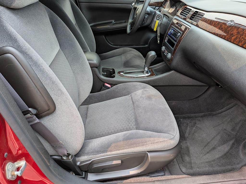 Thumbnail: 2015 Chevrolet Impala - 9