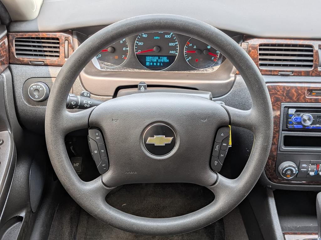 Thumbnail: 2015 Chevrolet Impala - 11