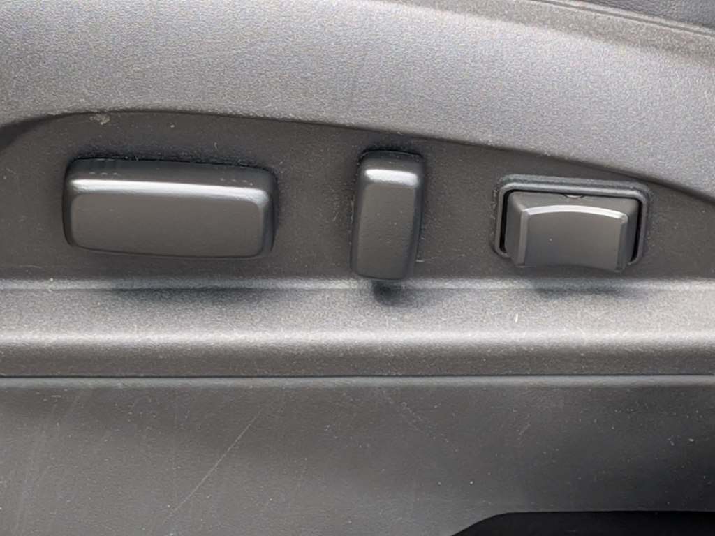 Thumbnail: 2017 Chevrolet Equinox - 26