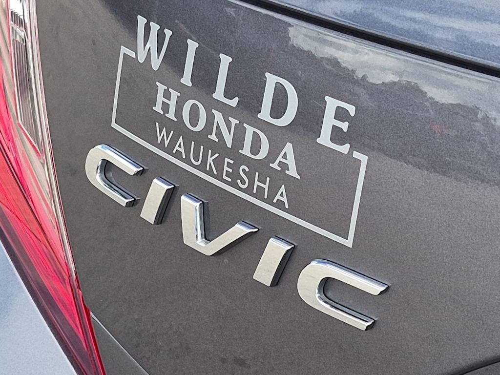 Thumbnail: 2016 Honda Civic - 6