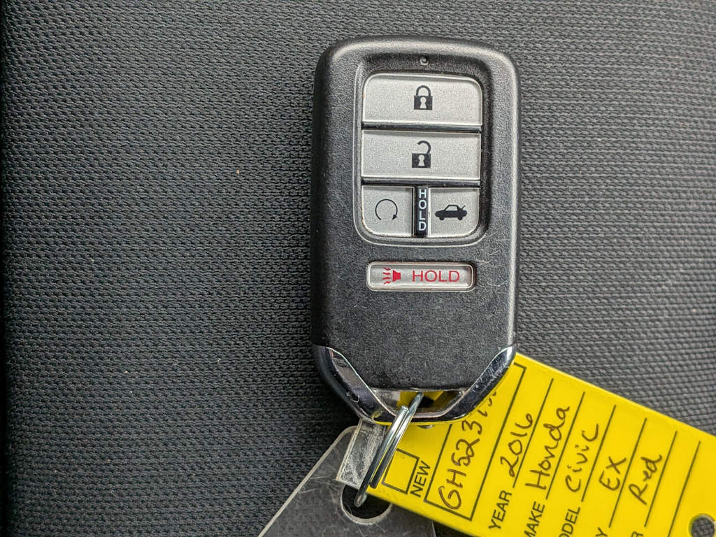 Thumbnail: 2016 Honda Civic - 17