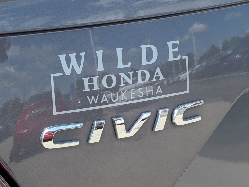 Thumbnail: 2016 Honda Civic - 6