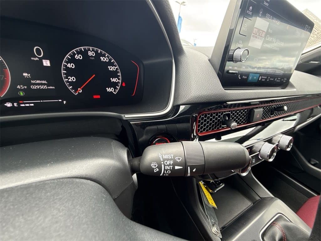 2023 Honda Civic Si 29
