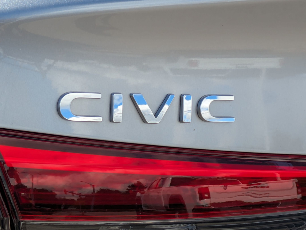 Thumbnail: 2024 Honda Civic - 24