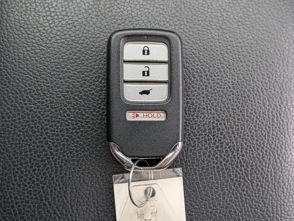 Thumbnail: 2016 Honda CR-V - 17