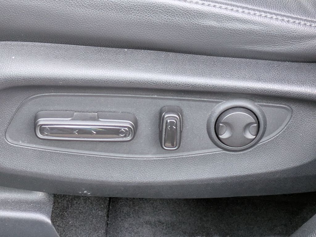 Thumbnail: 2023 Honda CR-V - 26