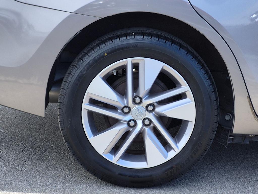 Thumbnail: 2016 Toyota Corolla - 8