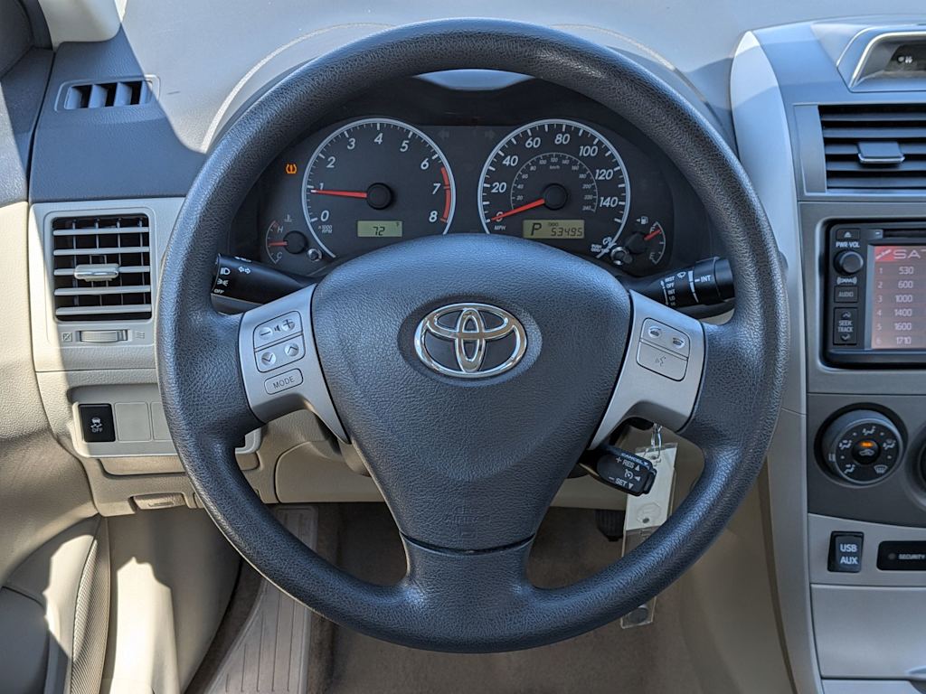 Thumbnail: 2013 Toyota Corolla - 13