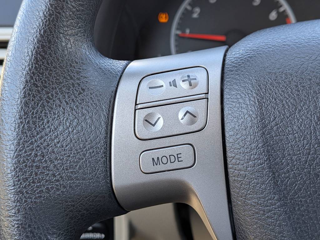 Thumbnail: 2013 Toyota Corolla - 27