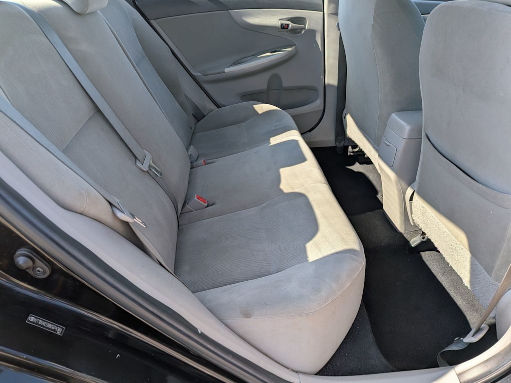 Thumbnail: 2011 Toyota Corolla - 11