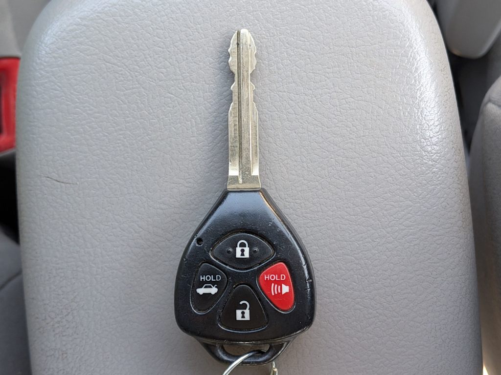 Thumbnail: 2011 Toyota Corolla - 18
