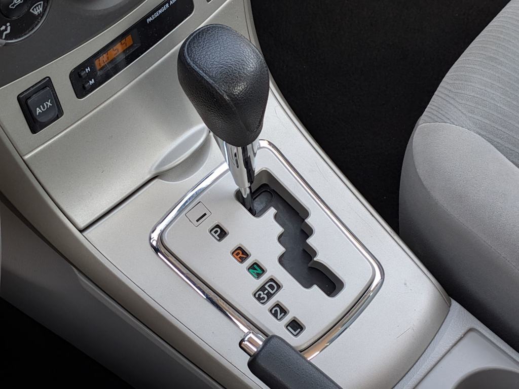 Thumbnail: 2011 Toyota Corolla - 28