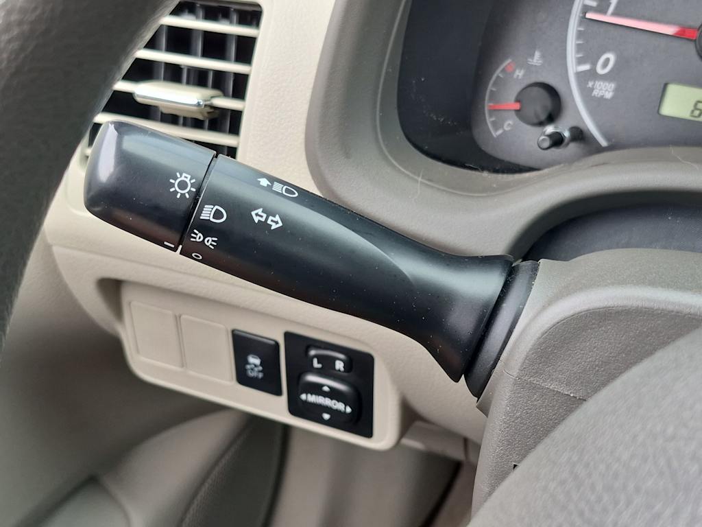 Thumbnail: 2010 Toyota Corolla - 29