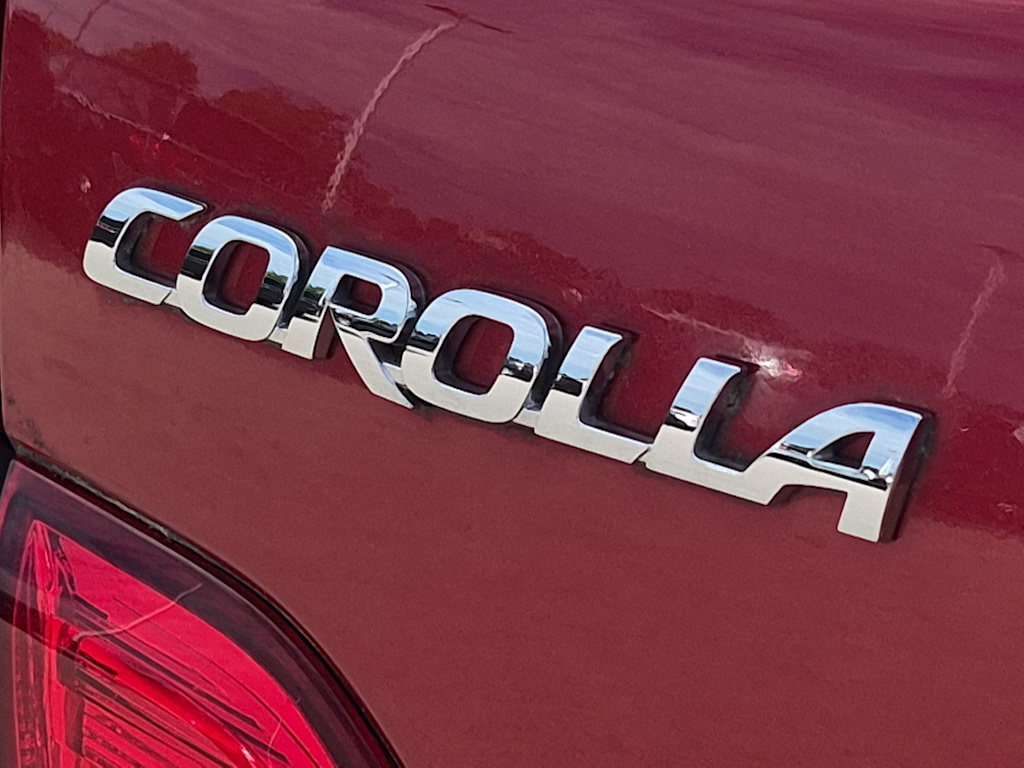 Thumbnail: 2010 Toyota Corolla - 7