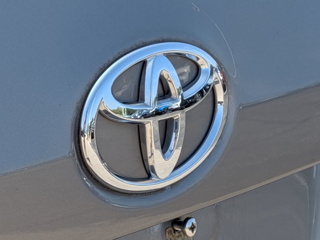 Thumbnail: 2014 Toyota Corolla - 24
