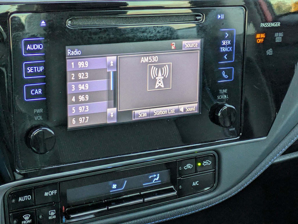 Thumbnail: 2017 Toyota Corolla - 14