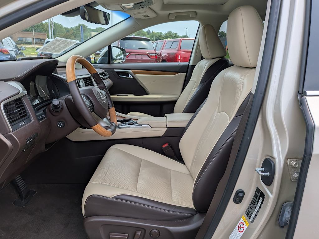 Thumbnail: 2018 Lexus RX - 9
