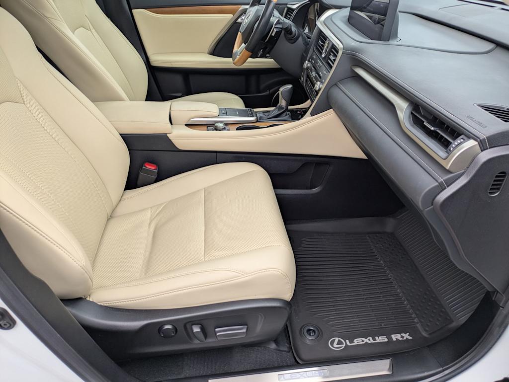 Thumbnail: 2022 Lexus RX - 29