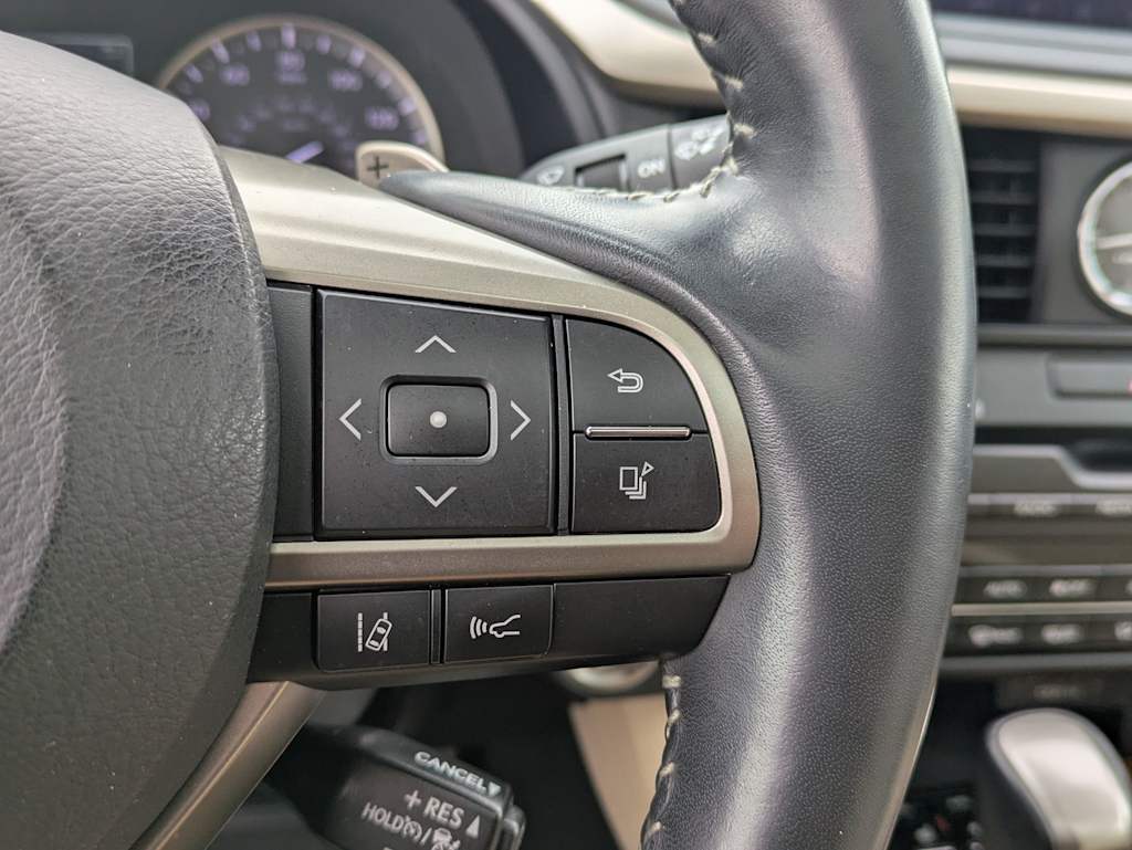 Thumbnail: 2022 Lexus RX - 31