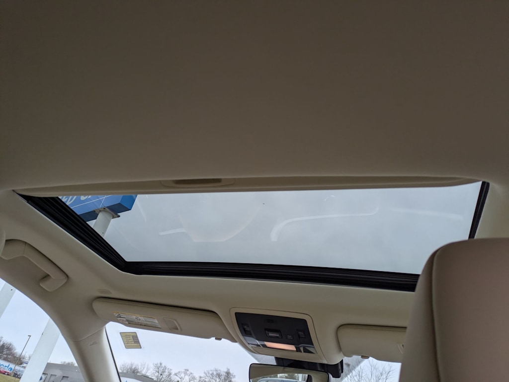 Thumbnail: 2022 Lexus RX - 28