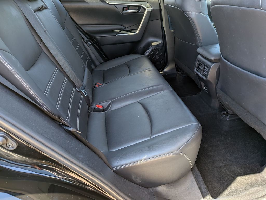 Thumbnail: 2021 Toyota RAV4 - 28