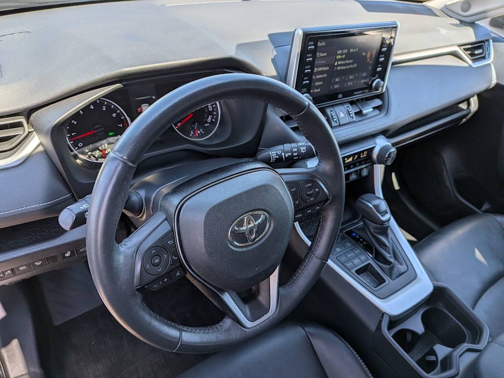 Thumbnail: 2021 Toyota RAV4 - 2