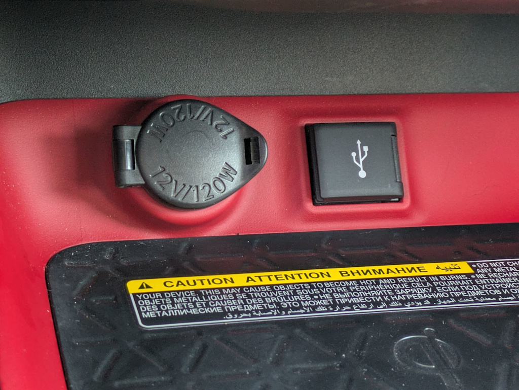 Thumbnail: 2020 Toyota RAV4 - 36