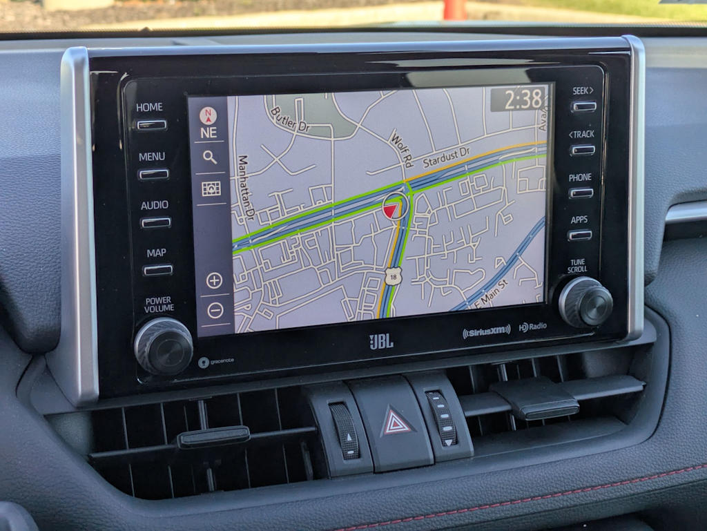 Thumbnail: 2020 Toyota RAV4 - 33