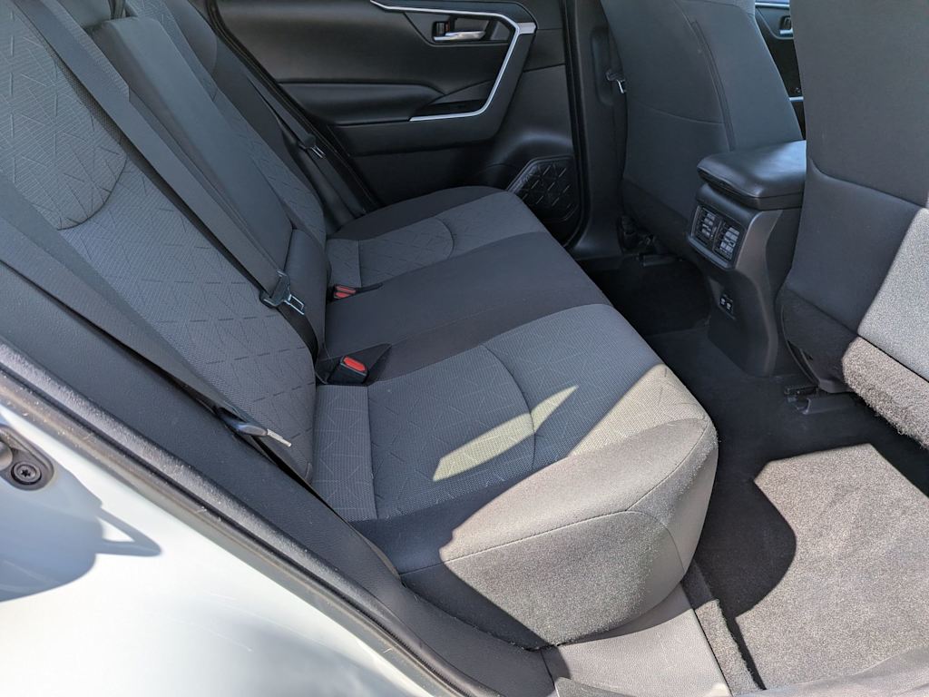 Thumbnail: 2020 Toyota RAV4 - 26
