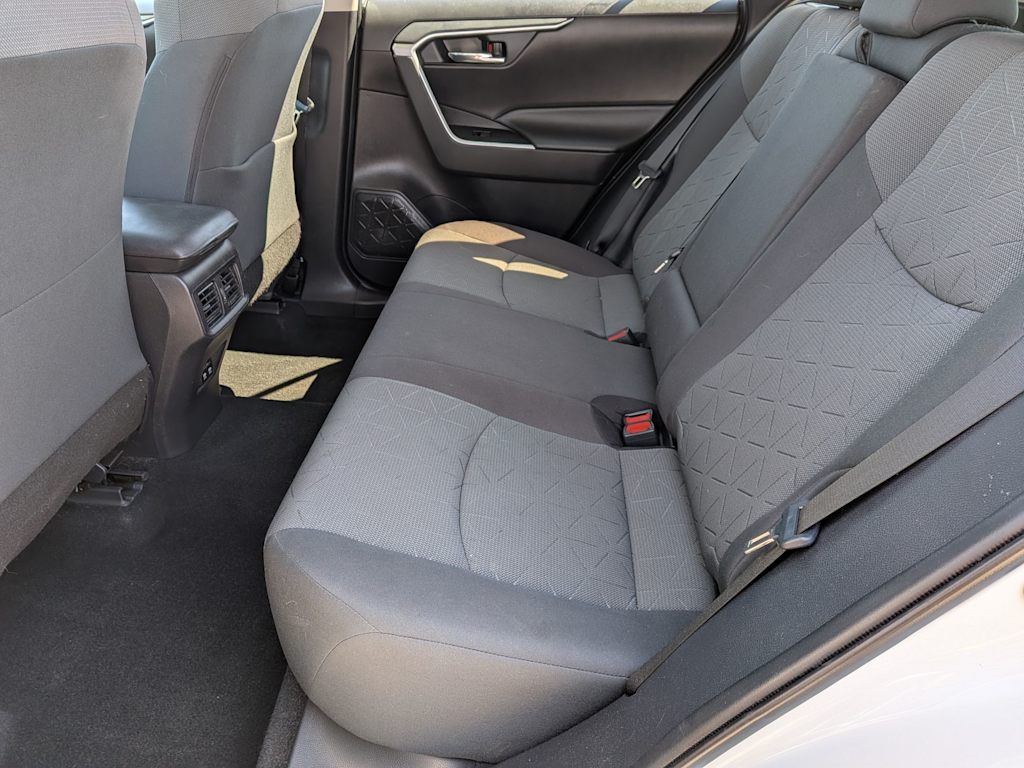 Thumbnail: 2020 Toyota RAV4 - 11