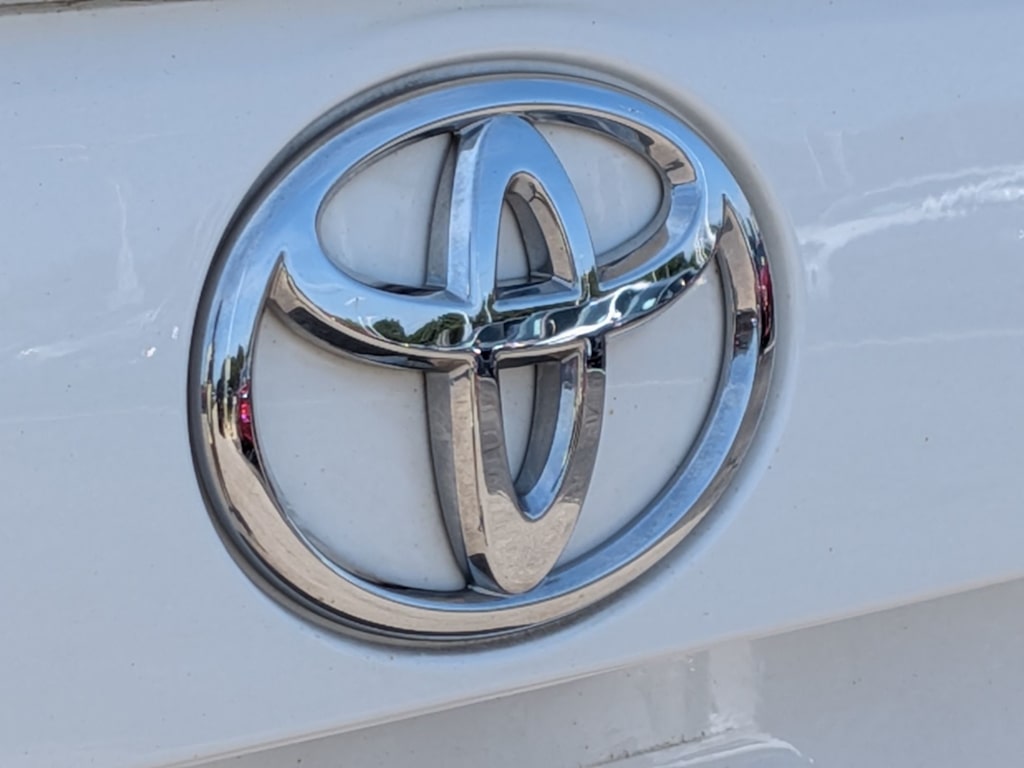 Thumbnail: 2023 Toyota RAV4 - 24