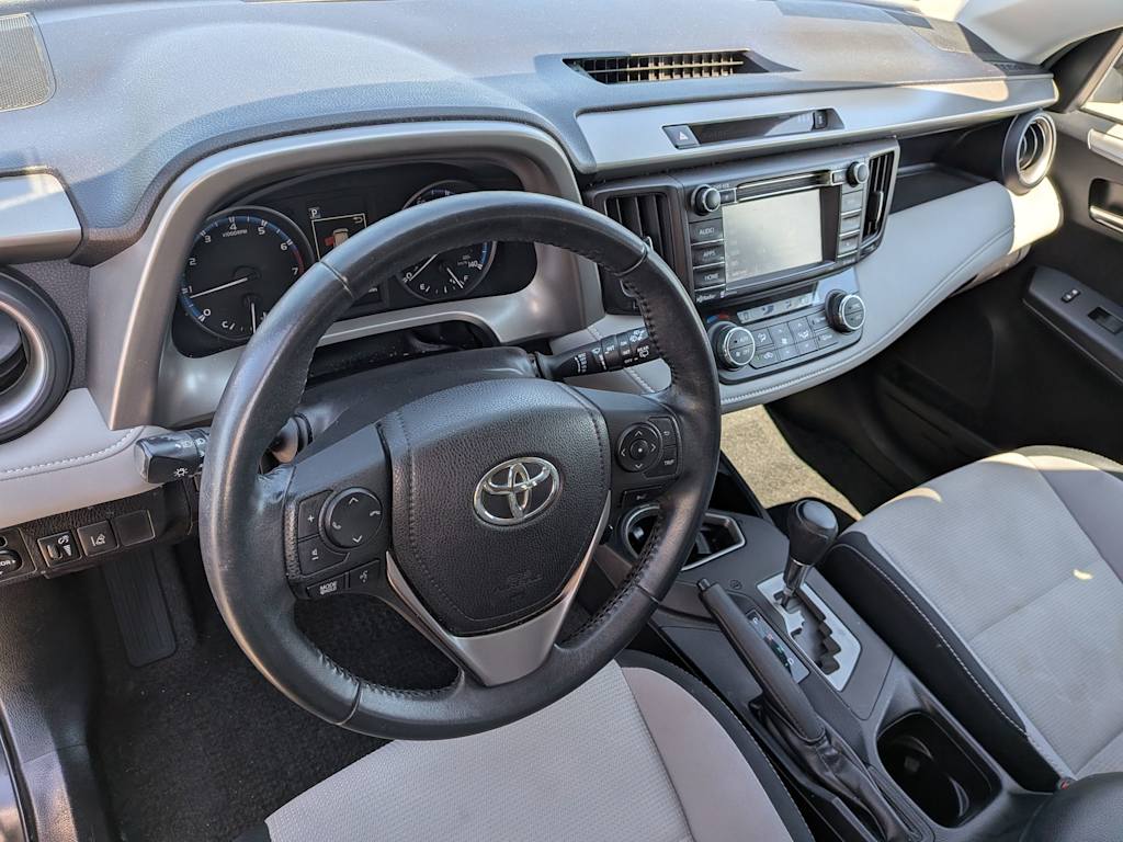 Thumbnail: 2017 Toyota RAV4 - 2