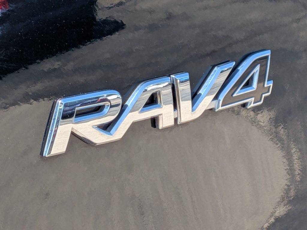 Thumbnail: 2017 Toyota RAV4 - 6