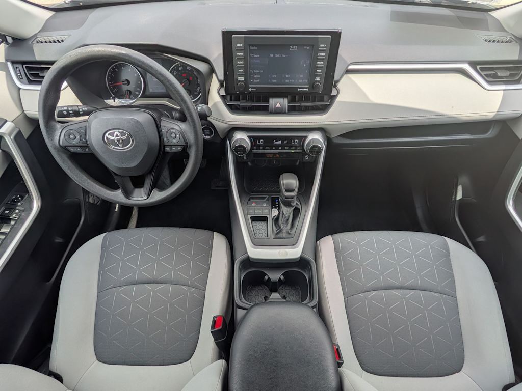 Thumbnail: 2021 Toyota RAV4 - 8