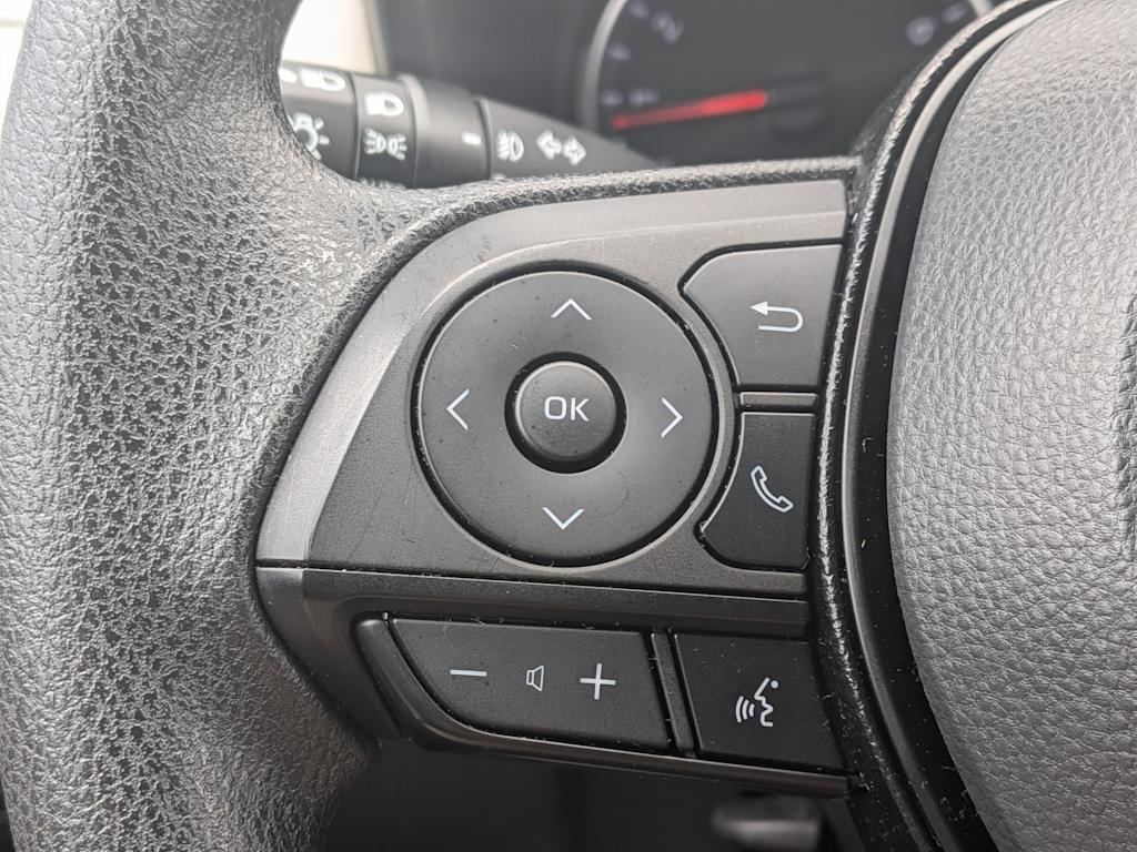 Thumbnail: 2021 Toyota RAV4 - 29