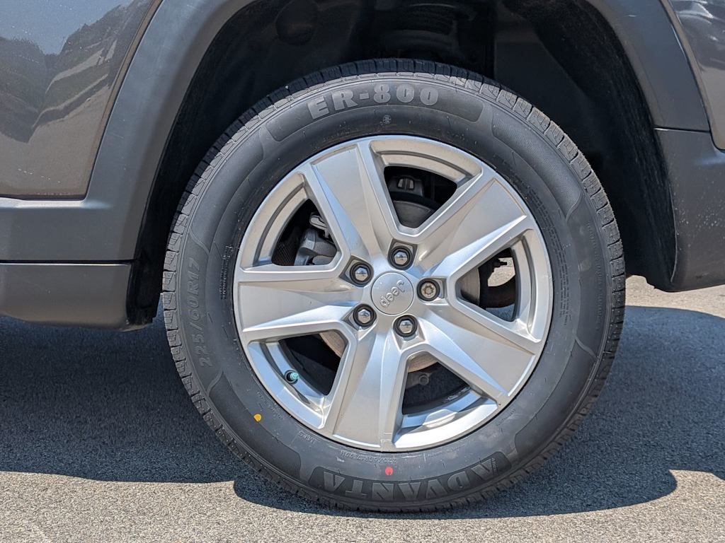 Thumbnail: 2022 Jeep Compass - 7