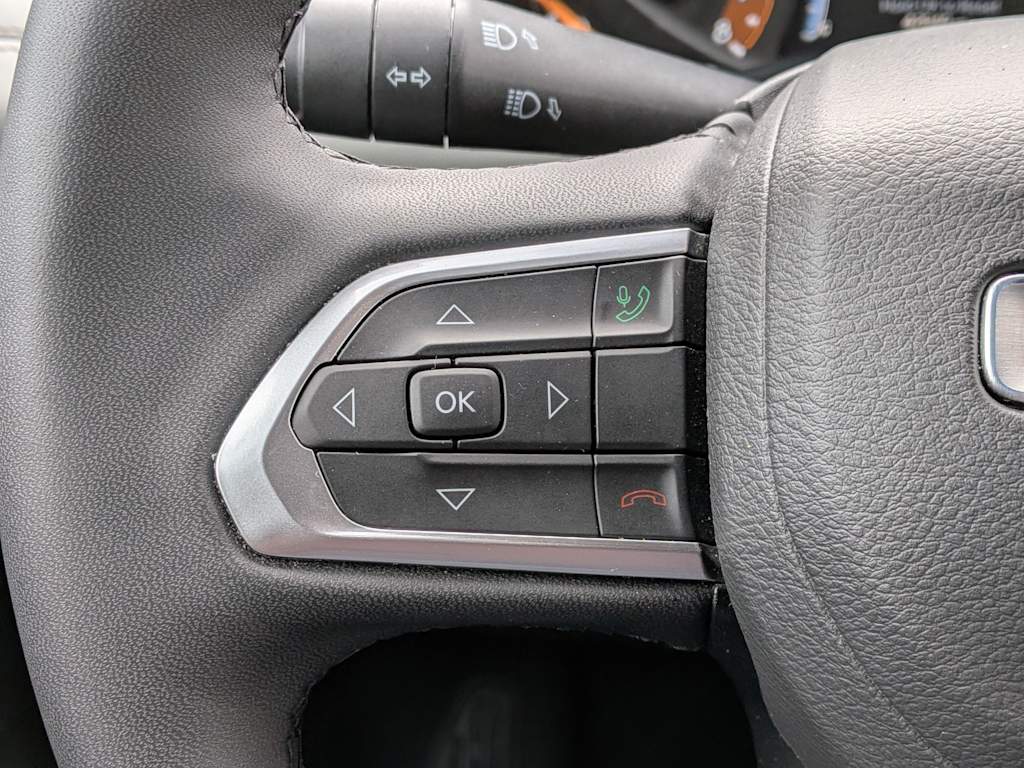 Thumbnail: 2025 Jeep Compass - 27