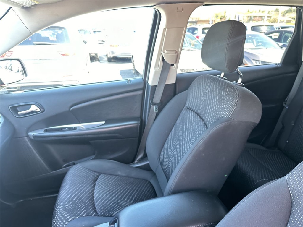 2018 Dodge Journey SE 11