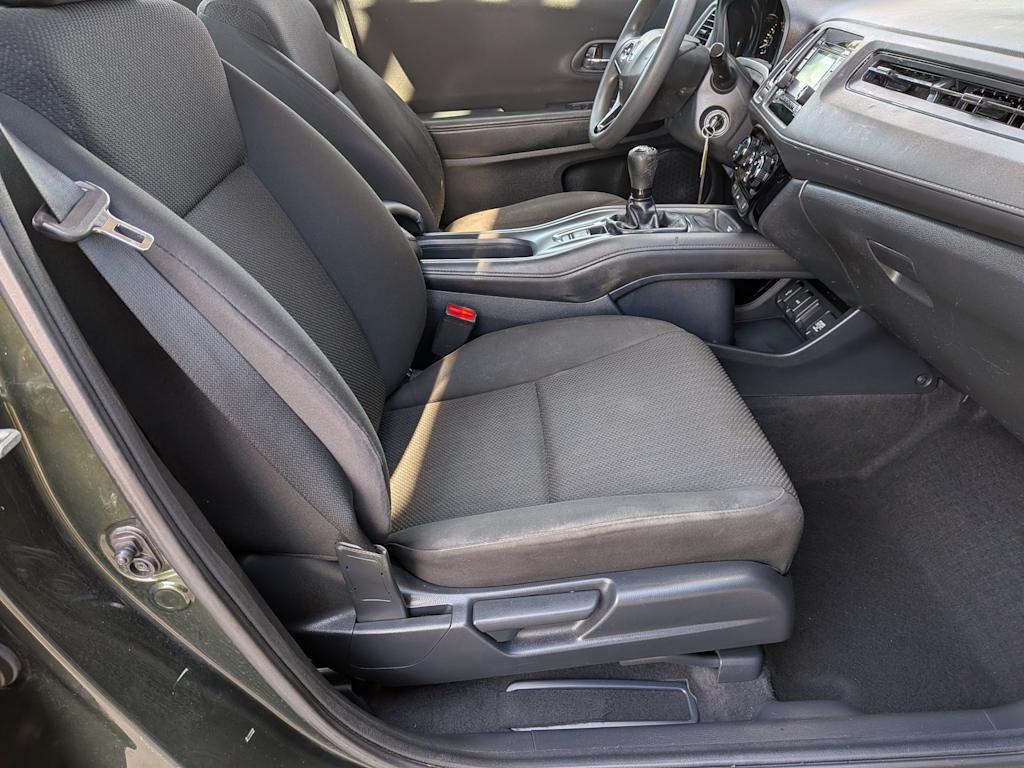 Thumbnail: 2017 Honda HR-V - 10