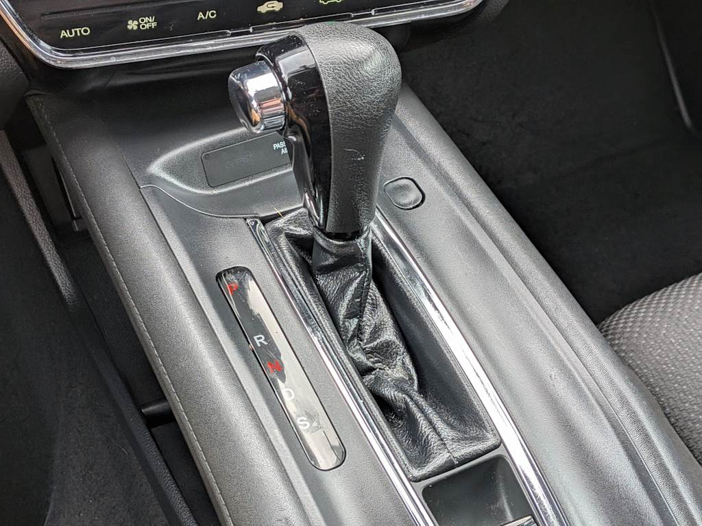 Thumbnail: 2016 Honda HR-V - 14